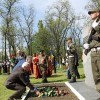 Павлоградці вшанували пам’ять воїнів на братських могилах