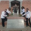 Школярі поклали квіти до пам’ятних знаків загиблих бійців