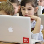 В Павлоградском лицее будут обучать при помощи нетбуков