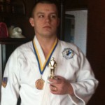 Вітаємо спортсмена та його тренерів!