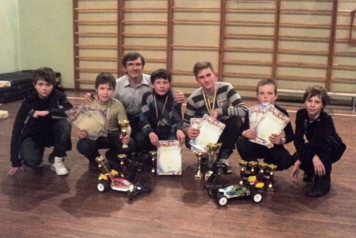 Чемпионы Украины — автомоделисты Павлограда