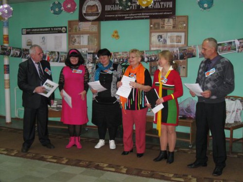 Літературне фехтування:  переможених нема.