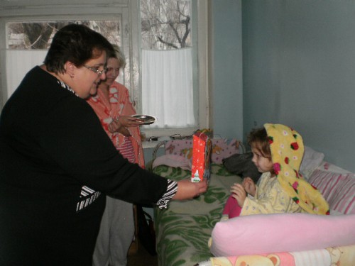 Дети были  рады  подаркам и вниманию