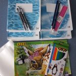 Вручення шкільного приладдя дітям