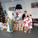 Святий Миколай привітав школярів зі святами