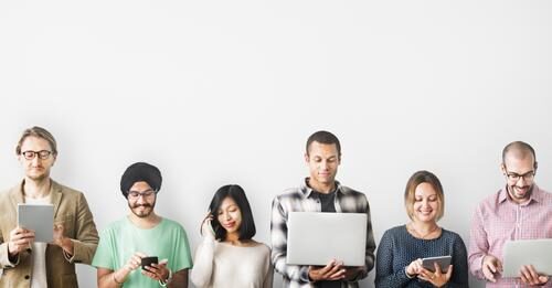 Для тих, хто бажає працювати в Україні, — інформує Гід з держпослуг